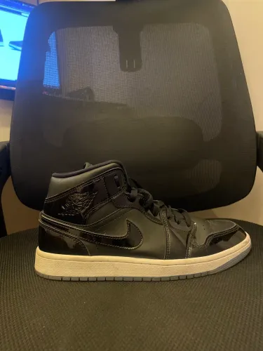 air jordan 1 mid se space jam original