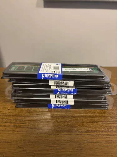 Memória RAM Kingston 8GB Ddr3 Pc3 12800 KVR16N11/8 PC