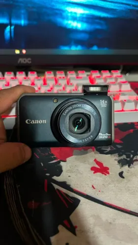  Canon PowerShot SX210 IS