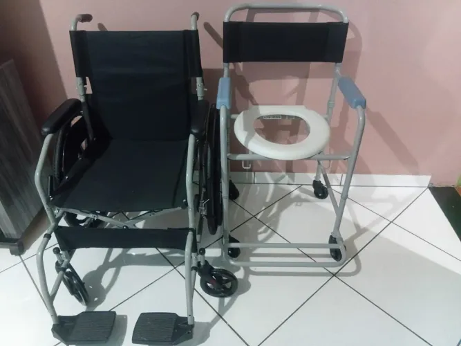 Cadeira de Roda Ir De Banho Novas 