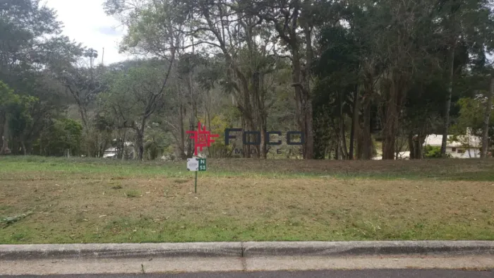 Terreno/ condomínio /1000m² / Recanto Santa Bárbara em Jambeiro - SP