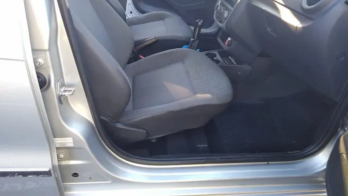 Fiat Palio Attractive 1.0 EVO Fire Flex 8V 5P 2013
