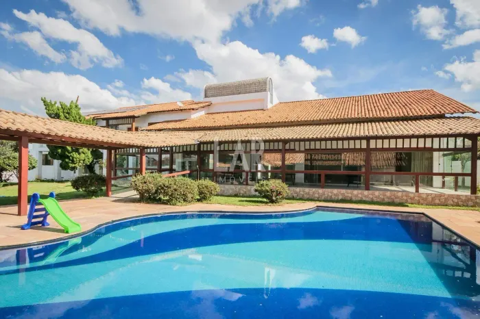 Casa para aluguel, 6 quartos, 5 suítes, 15 vagas, Bandeirantes - Belo Horizonte/MG