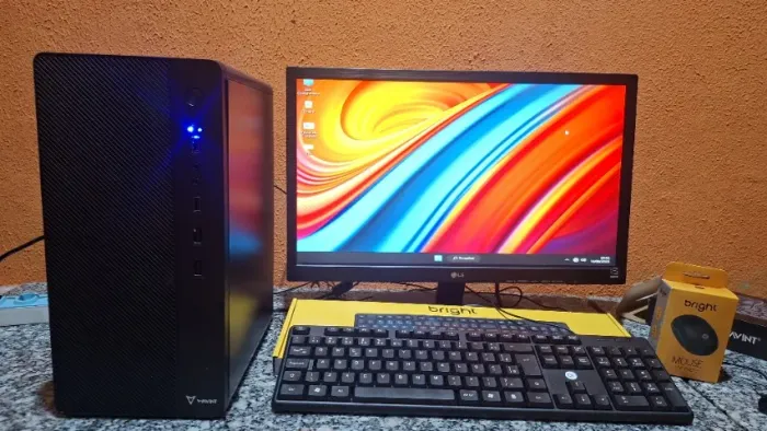 Computador completo Processador Novo i5 , 8 giga de memoria , SSD 120 GIGA , monitor