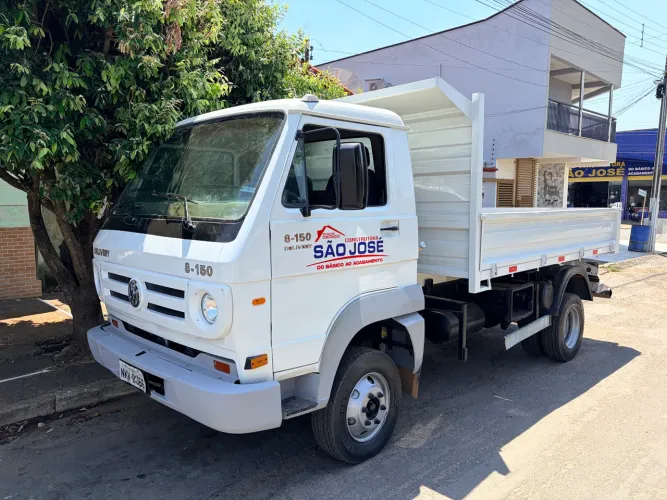 VW 8.150E Delivery 2009 Diesel - Caçamba, mas vendo preferencial no chassi - R$ 158.000