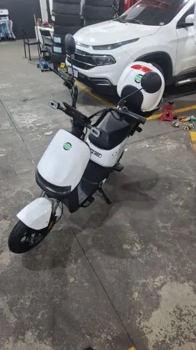 Scooter Elétrica Smart Wheel SW 02 1000W - Nova