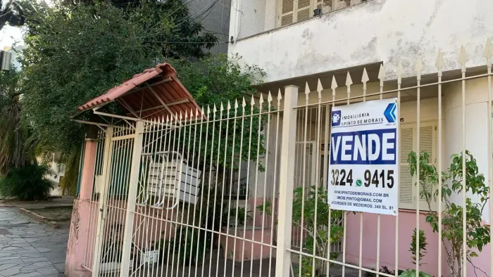 Oportunidade no Centro de Porto Alegre / RS! Apto 2 Dorm com Excelente Localização