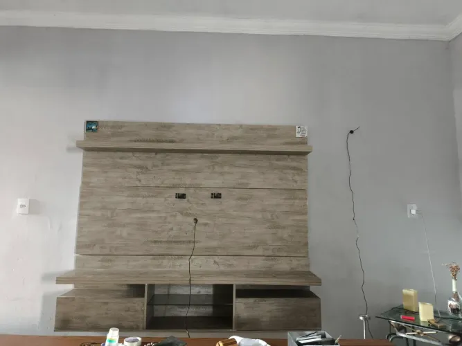 Vendo rack para TV 65 polegadas suspenso