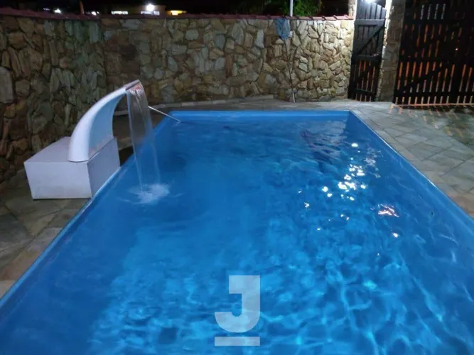 Casa com piscina à venda - 163m2 - 3 Quartos - Maitinga, Bertioga