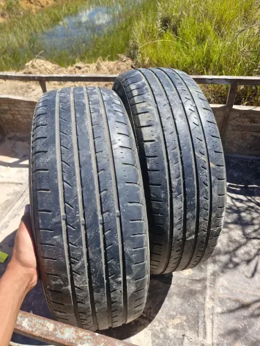 Pneus aro 18 225/60