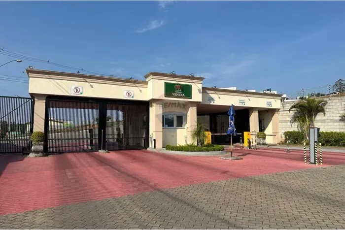 Lote à venda no Condomínio Fechado Residencial Veneza em Mogi das Cruzes!