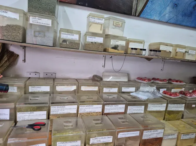Potes de Acrílico usado em bom estado! Vários tamanhos!