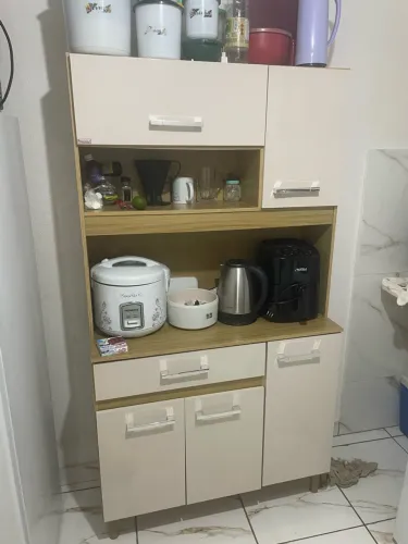 Armário de cozinha semi novo