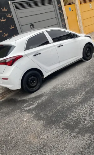 Hyundai HB20 Unique 1.0 Flex 12V Mec. 2019