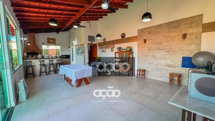Casa plana com 3 dormitórios à venda, 194 m² por R$ 700.000 - Morada da Colina - Resende/R