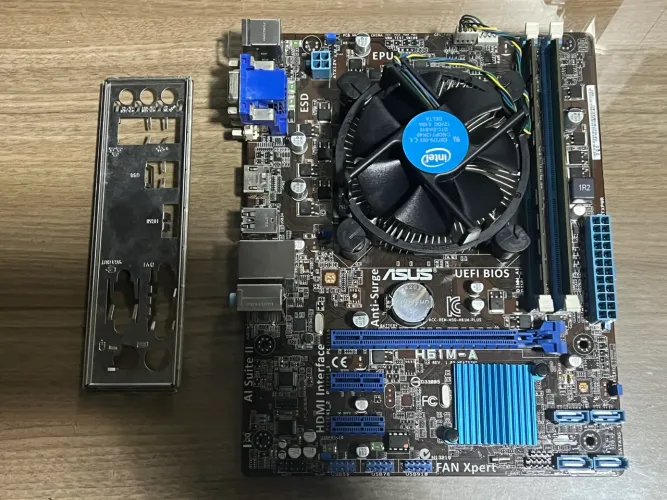 Placa Asus H61 (Defeito) + i3 2ª Ger + 6GB RAM para reparo ou venda de peças 