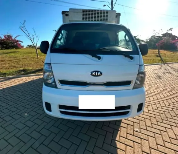 Kia Motors Bongo K-2500 2.5 4X2 TB Diesel 2016