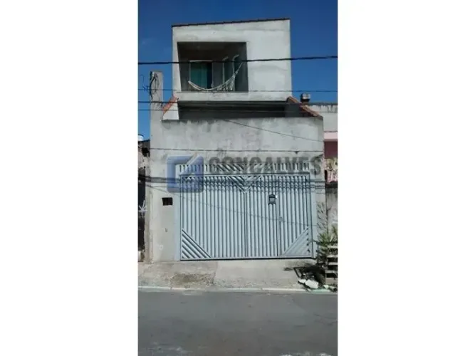 Sobrado à venda em Vila Nogueira, Diadema 3 quartos, 4 vagas
