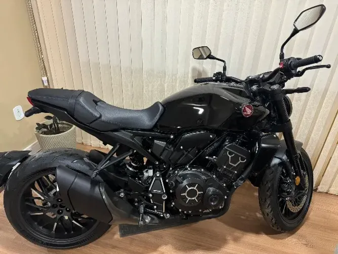 CB 1000r Black edition 2023!