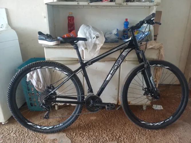 Bike MTB Hope Aro 29 - Freio a Disco