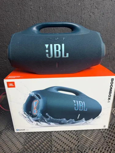JBL Boombox 4