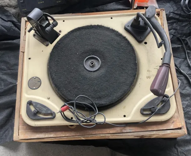 Toca discos Garrard