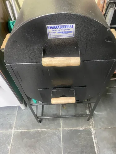 Churrasqueia Bafo 6 kg Craqueada
