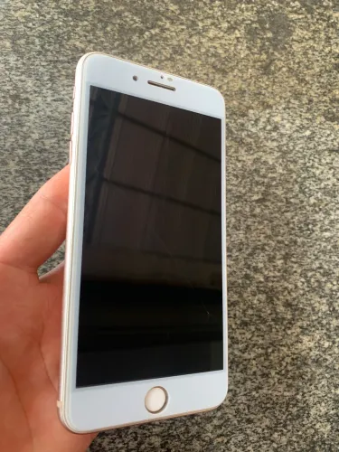 iPhone 8 Plus 