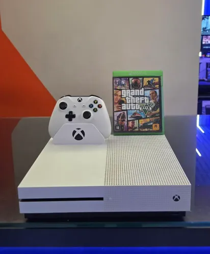Xbox One S + GTA V + GARANTIA- Temos LOJA FÍSICA 