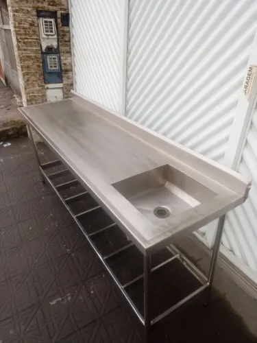 PIA DE INOX SEMI NOVA COM CUBA