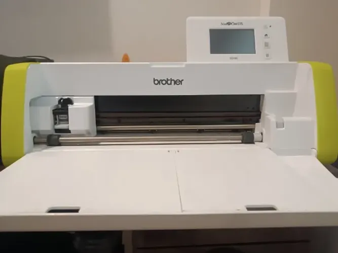 Máquina de Corte Brother ScanNCut SDX85 - Excelente Estado