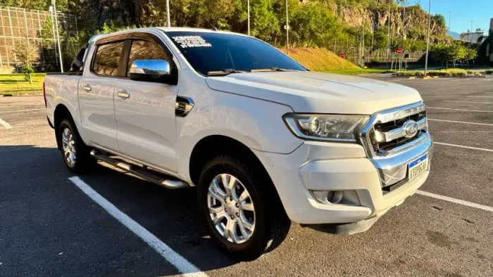 Ford Ranger XLT 2.5 16V 4X2 CD Flex 2018