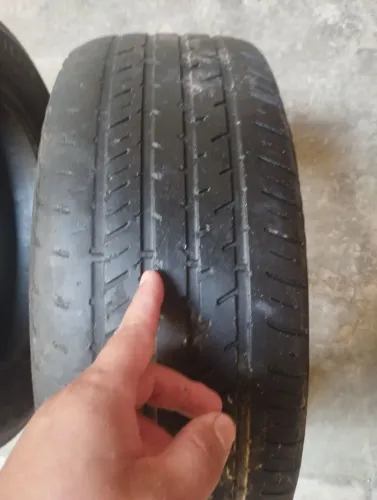 02 Pneus Goodyear 195/55R15 - Aro 15