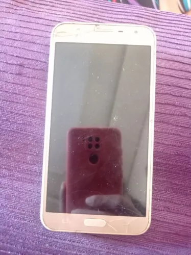 Celular Samsung para retirada de peças 