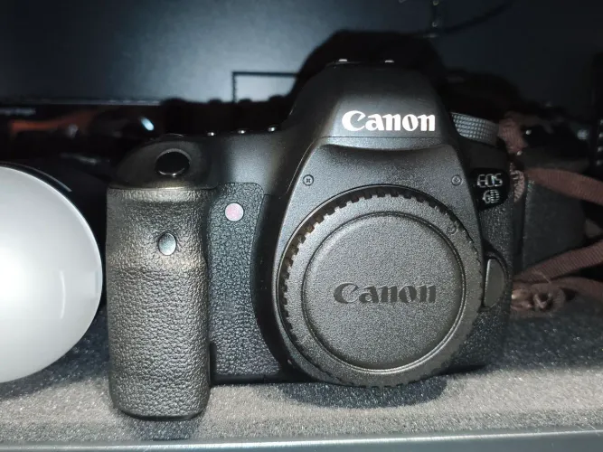 Canon EOS 6D