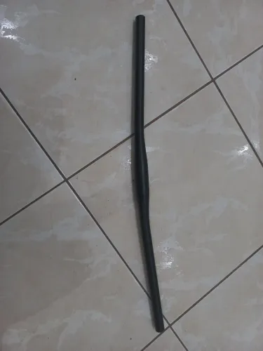 Vendo banco de bicicleta, guidão reto e curvado. (Vendo separado)