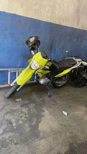 Honda Bros 150 cilindradas.
