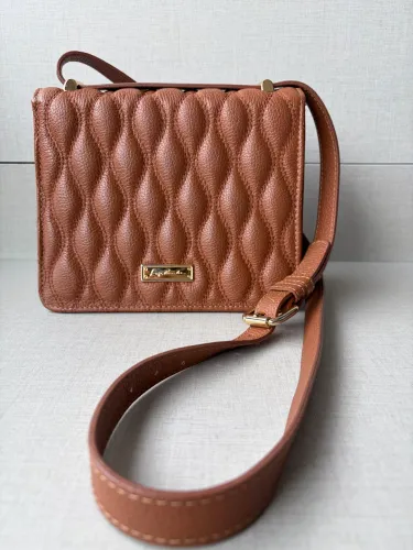 Bolsa Luiza Barcelos Original em Couro Caramelo | Bom estado 