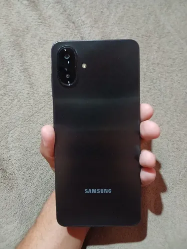 Samsung A07 128gb um mês de uso
