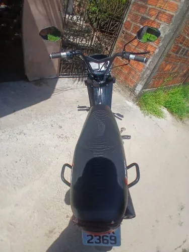 Pop 100 em excelente condições vendo ou faço bolada em uma fã 125 moto em dias no ponto