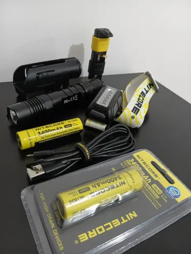 Lanternas Nitecore e Carregador Power Bank