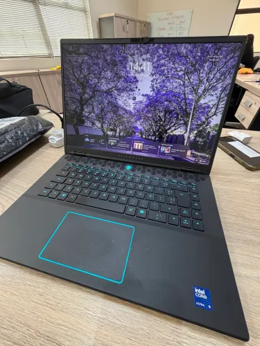 Notebook gamer Ultra 9 64GB de memoria