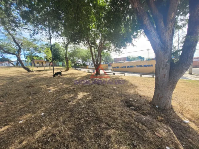 Casa em Santo Antônio - Teresina
