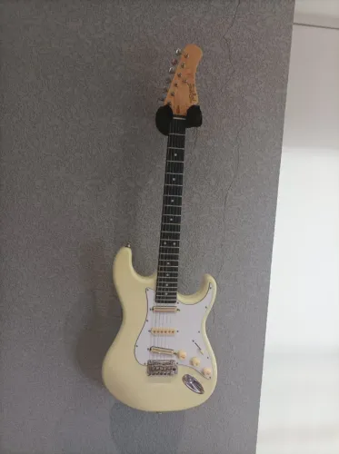 Guitarra Tagima T-635 Classic Series Vintage White (Com Upgrade nos Captadores)