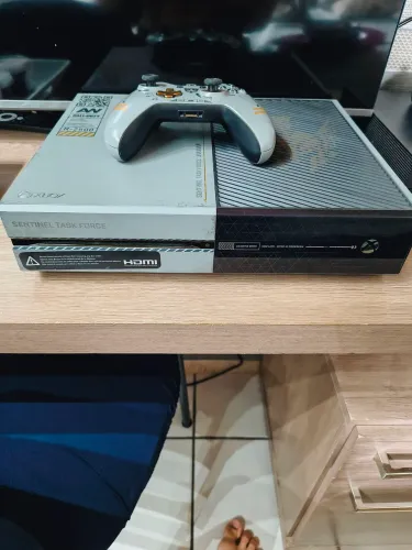 Xbox one fat edição call of duty 