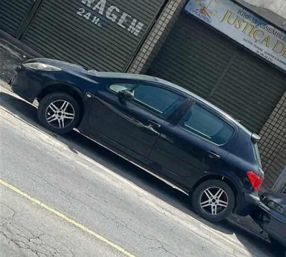 Peugeot 307 Sed. Presence 1.6 Flex 16V 4P 2007
