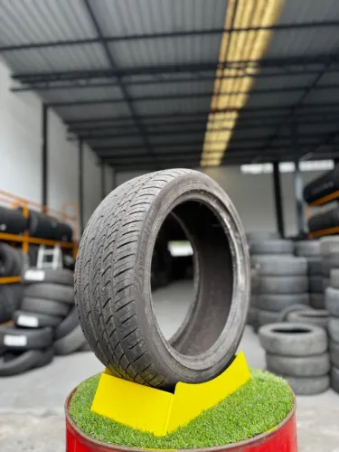 Pneu 195/45R16 Ovation - Novo - R$ 300.00 Pneu solteiro, não tem o par