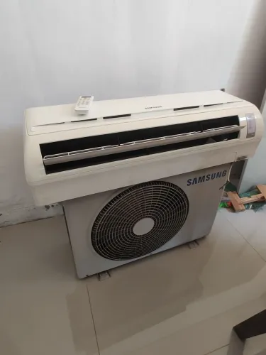 Gelando muito e higienizado a 2 meses