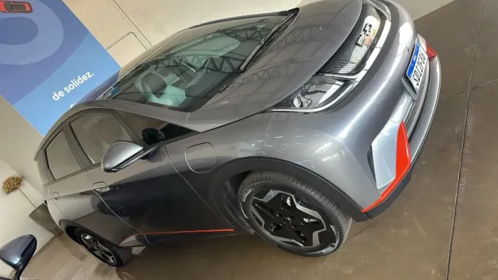 BYD Dolphin EV (Elétrico) 2024