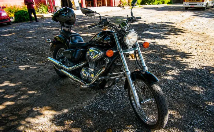 HONDA SHADOW VLX 600 - 2002 | PRETA | TODA ORIGINAL | 47.500 KM ORIGINAIS